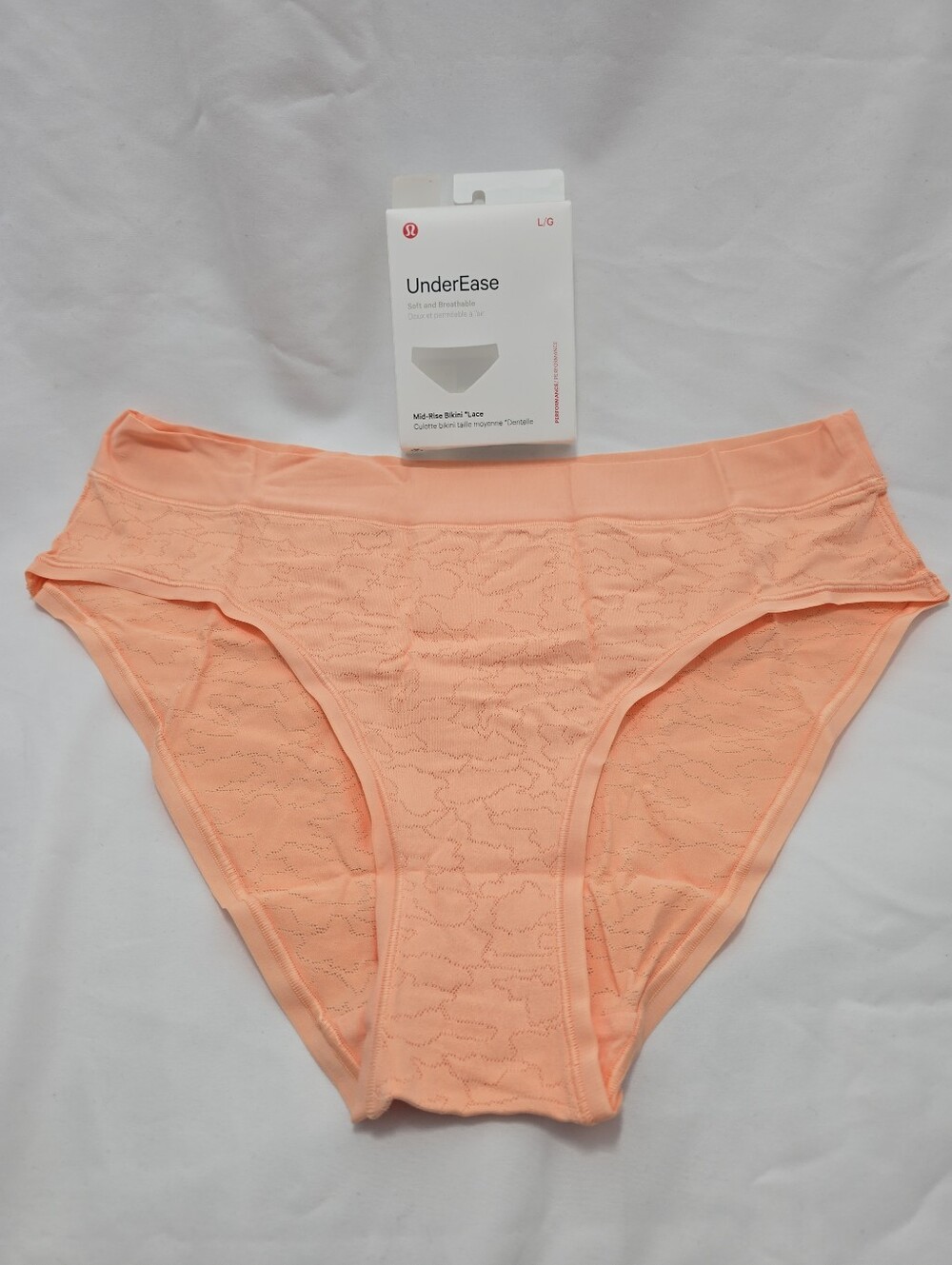 NWT Lululemon UnderEase Soft And Breathable Mid Rise Bikini Lace Panty Large